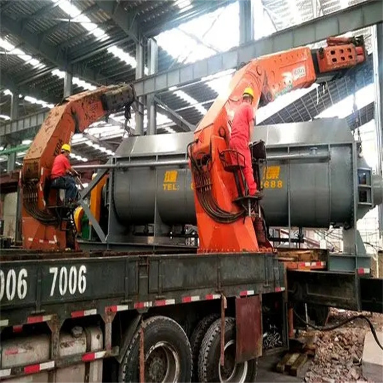 滨湖租赁随车吊时需要注意哪些事项